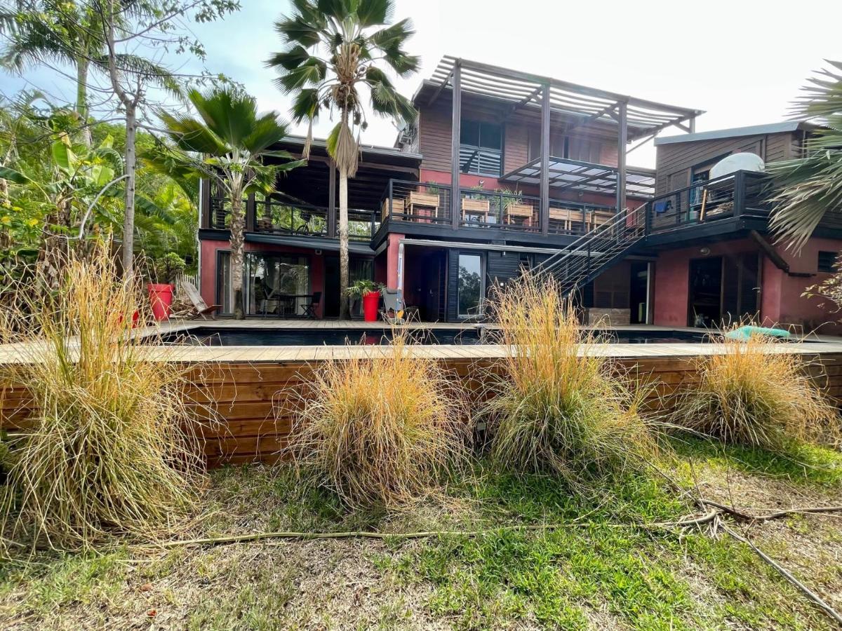 Caz Margouillat Villa L'Etang-Sale Exterior photo